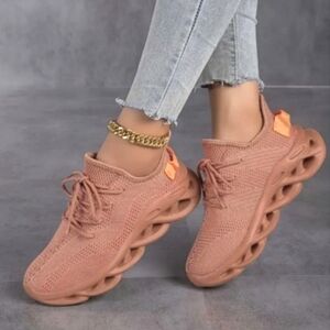 Non slip running shoes sz 8